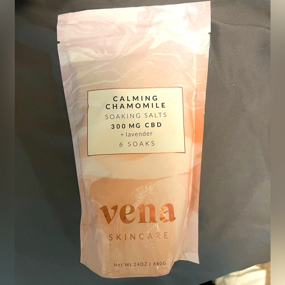Vena Skincare Calming Chamomile Soaking Salts. BRAND NEW NEVER OPENED